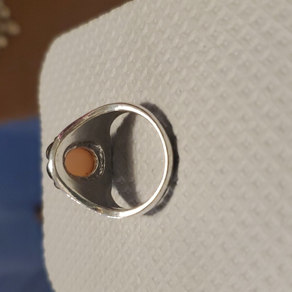 Cameo ring size 8 - Picture 3 of 3